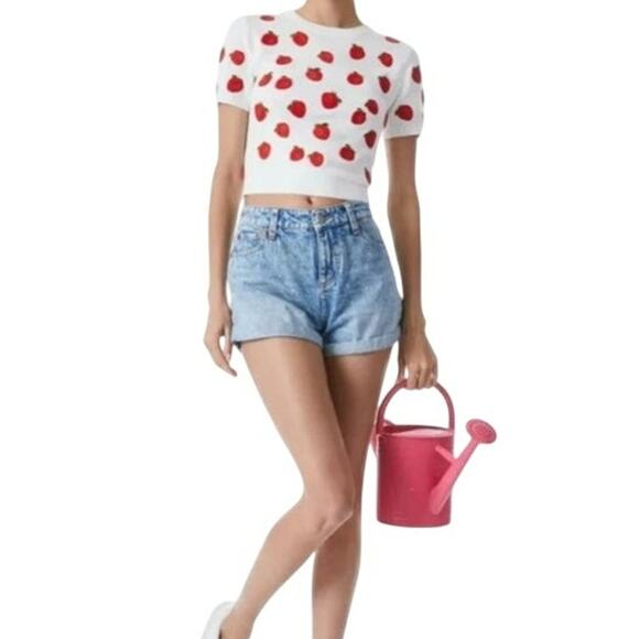 Alice + Olivia Ciara Cropped Strawberry Print Embroidered Sweater Size Large - Picture 2 of 8